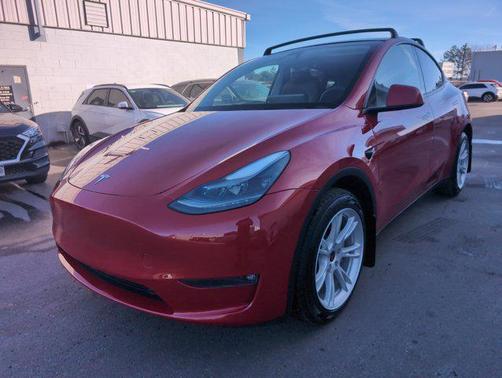 2023 Tesla Model Y Long Range Dual Motor All-Wheel Drive