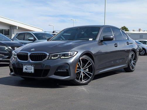 2019 BMW 330 330i