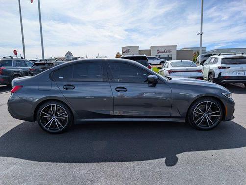 2019 BMW 330 330i
