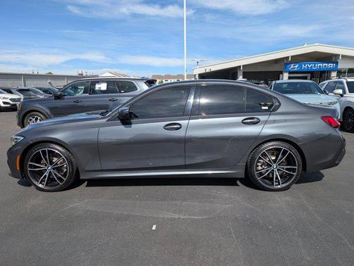 2019 BMW 330 330i