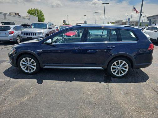 2017 Volkswagen Golf Alltrack TSI SEL