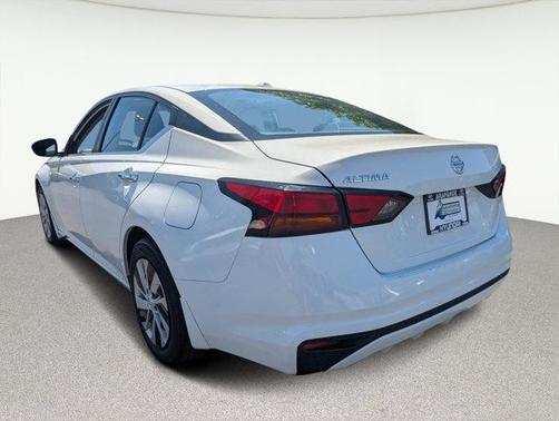 2020 Nissan Altima S FWD