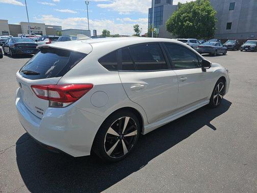 2019 Subaru Impreza 2.0i Sport