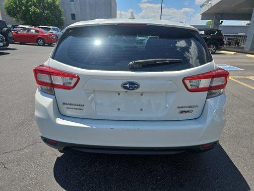 2019 Subaru Impreza 2.0i Sport