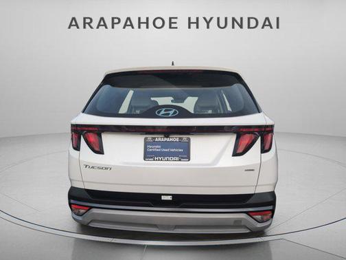 2025 Hyundai TUCSON SE