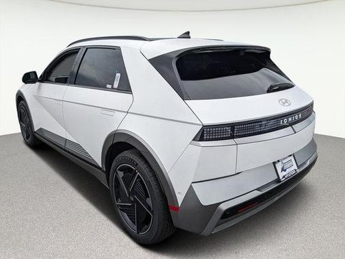 2025 Hyundai IONIQ 5 Limited