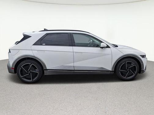 2025 Hyundai IONIQ 5 Limited