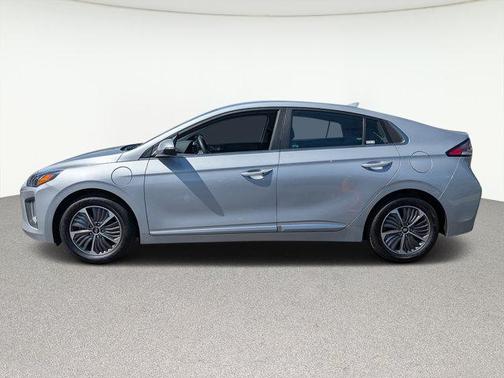 2021 Hyundai IONIQ Plug-In Hybrid SEL