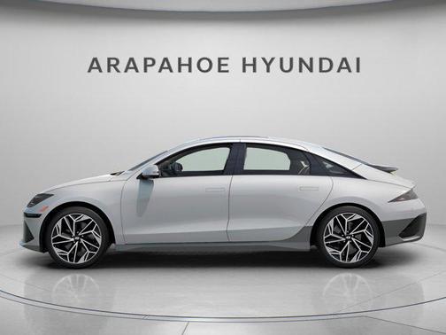 2025 Hyundai IONIQ 6 Limited