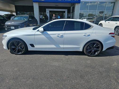 2023 Genesis G70 2.0T AWD