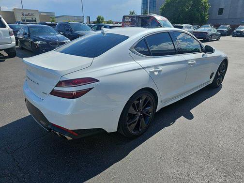 2023 Genesis G70 2.0T AWD