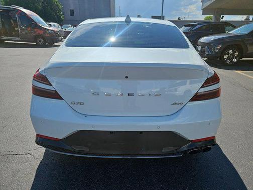 2023 Genesis G70 2.0T AWD