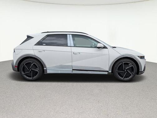 2025 Hyundai IONIQ 5 Limited