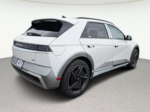 2025 Hyundai IONIQ 5 Limited