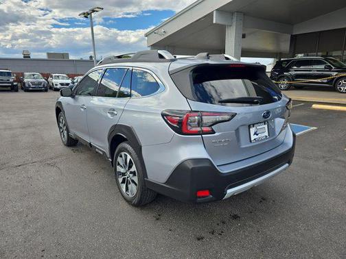 2024 Subaru Outback Touring