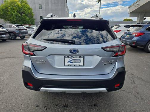 2024 Subaru Outback Touring