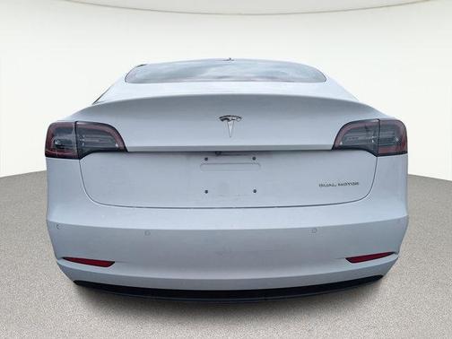 2018 Tesla Model 3 Performance