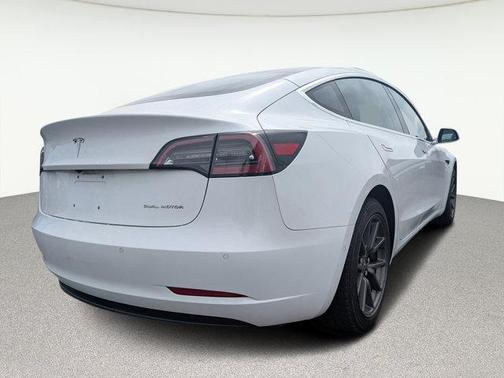 2018 Tesla Model 3 Performance