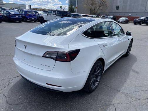 2018 Tesla Model 3 Performance