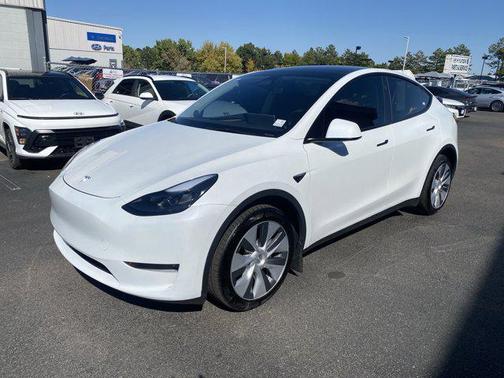 2023 Tesla Model Y Long Range Dual Motor All-Wheel Drive