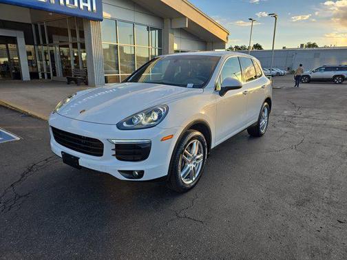2016 Porsche Cayenne Cayenne