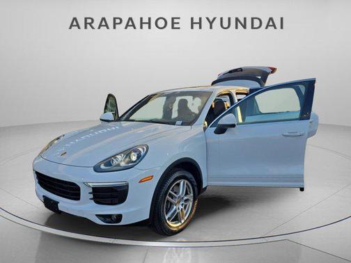 2016 Porsche Cayenne Cayenne