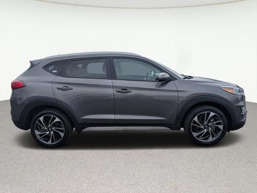 2020 Hyundai TUCSON Sport