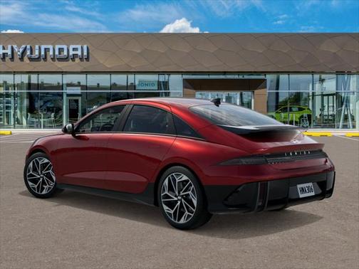 2025 Hyundai IONIQ 6 SEL