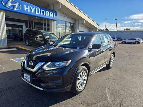 2019 Nissan Rogue S