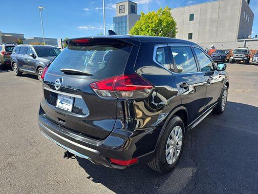 2019 Nissan Rogue S