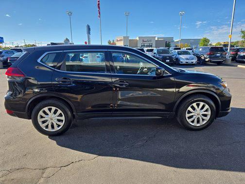 2019 Nissan Rogue S