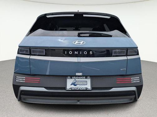 2025 Hyundai IONIQ 5 SE