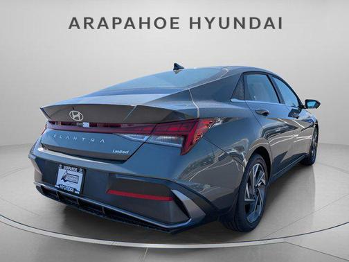 2025 Hyundai ELANTRA Limited