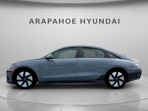 2025 Hyundai IONIQ 6 SE