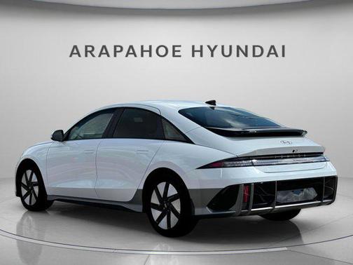 2025 Hyundai IONIQ 6 SE