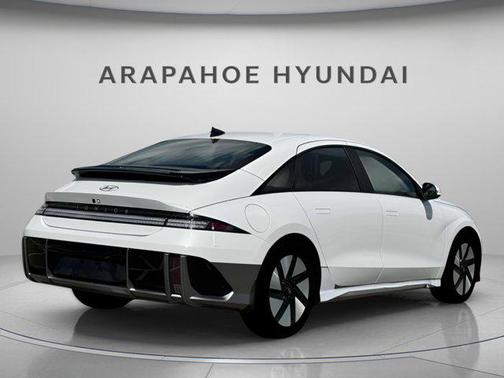 2025 Hyundai IONIQ 6 SE