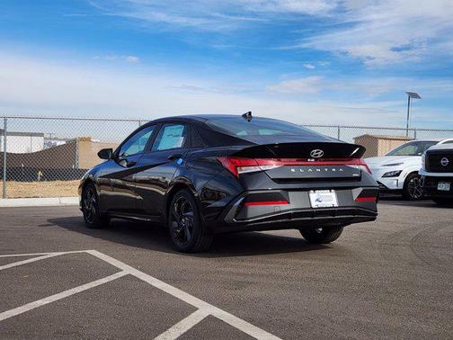 2026 Hyundai ELANTRA HEV SEL Sport