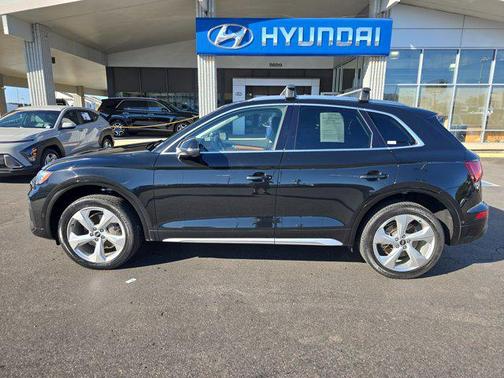 2021 Audi Q5 45 Prestige