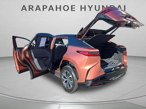 2025 Lexus RZ 450e Premium