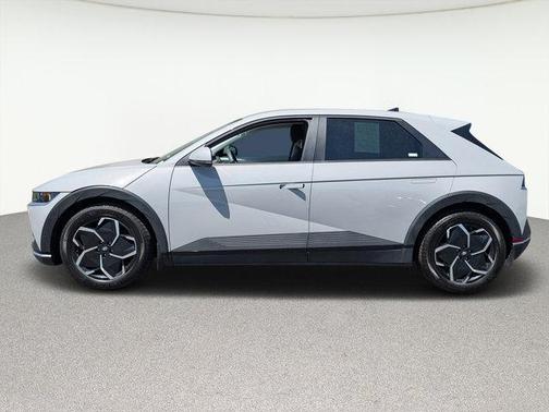2022 Hyundai IONIQ 5 SE