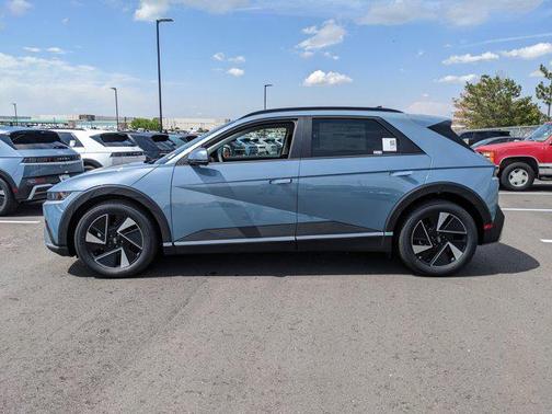 2025 Hyundai IONIQ 5 SEL