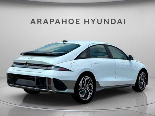 2025 Hyundai IONIQ 6 SEL