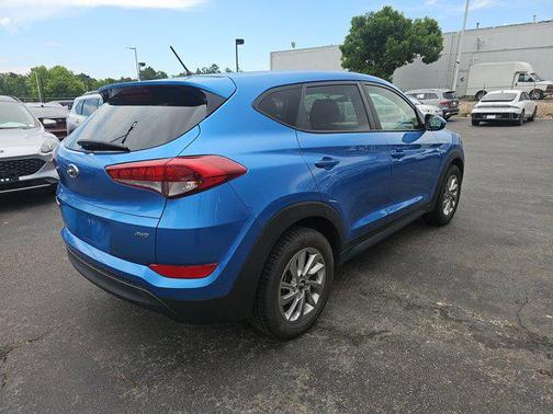 2018 Hyundai TUCSON SE