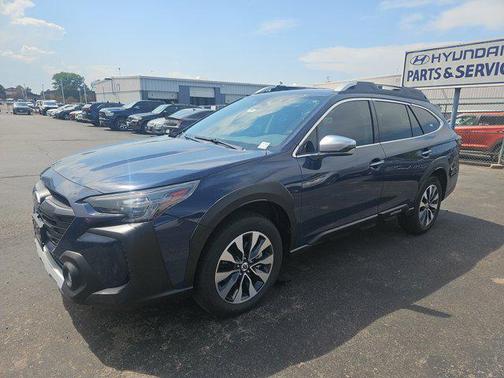 2023 Subaru Outback Touring XT