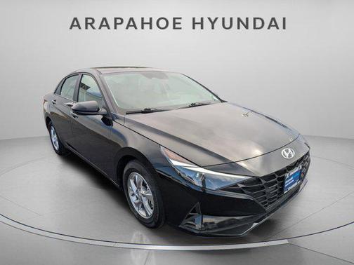 2023 Hyundai ELANTRA SE