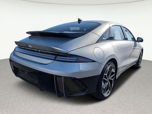 2025 Hyundai IONIQ 6 Limited