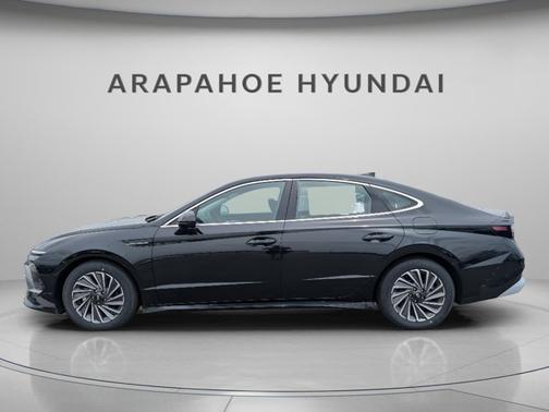 Black 2025 Hyundai SONATA Hybrid SEL