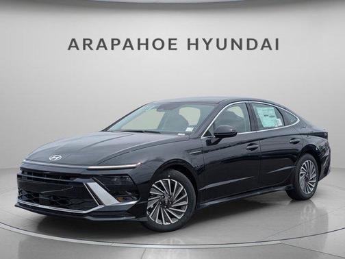 2025 Hyundai SONATA Hybrid SE