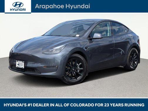 2022 Tesla Model Y Long Range Dual Motor All-Wheel Drive