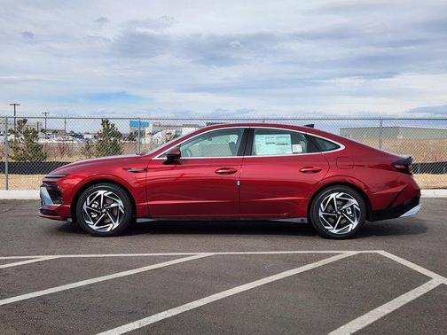 2026 Hyundai SONATA SEL